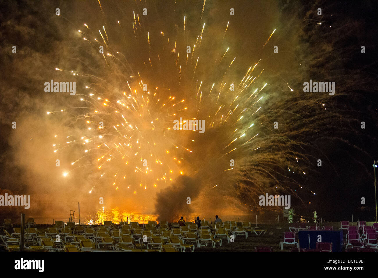 Feuerwerk am Strand Stockfoto