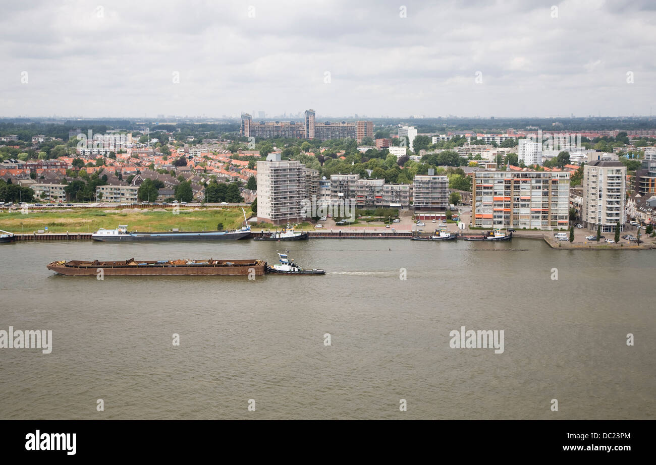 Lastkahn Fluss Oude Maas Zwijndrecht Gehäuse Dordrecht, Niederlande Stockfoto