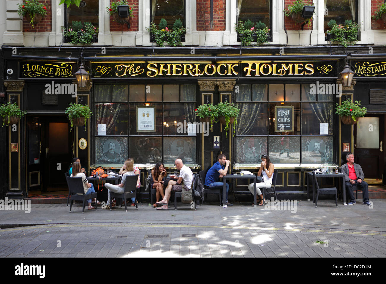 Traditionelles Pub in London, Großbritannien Stockfoto