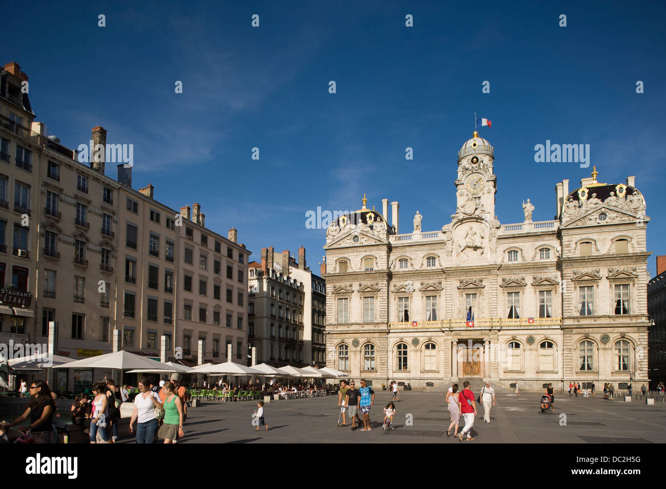 RATHAUS PLATZ DES TERRAUX LYON RHONE ALPES FRANKREICH Stockfoto