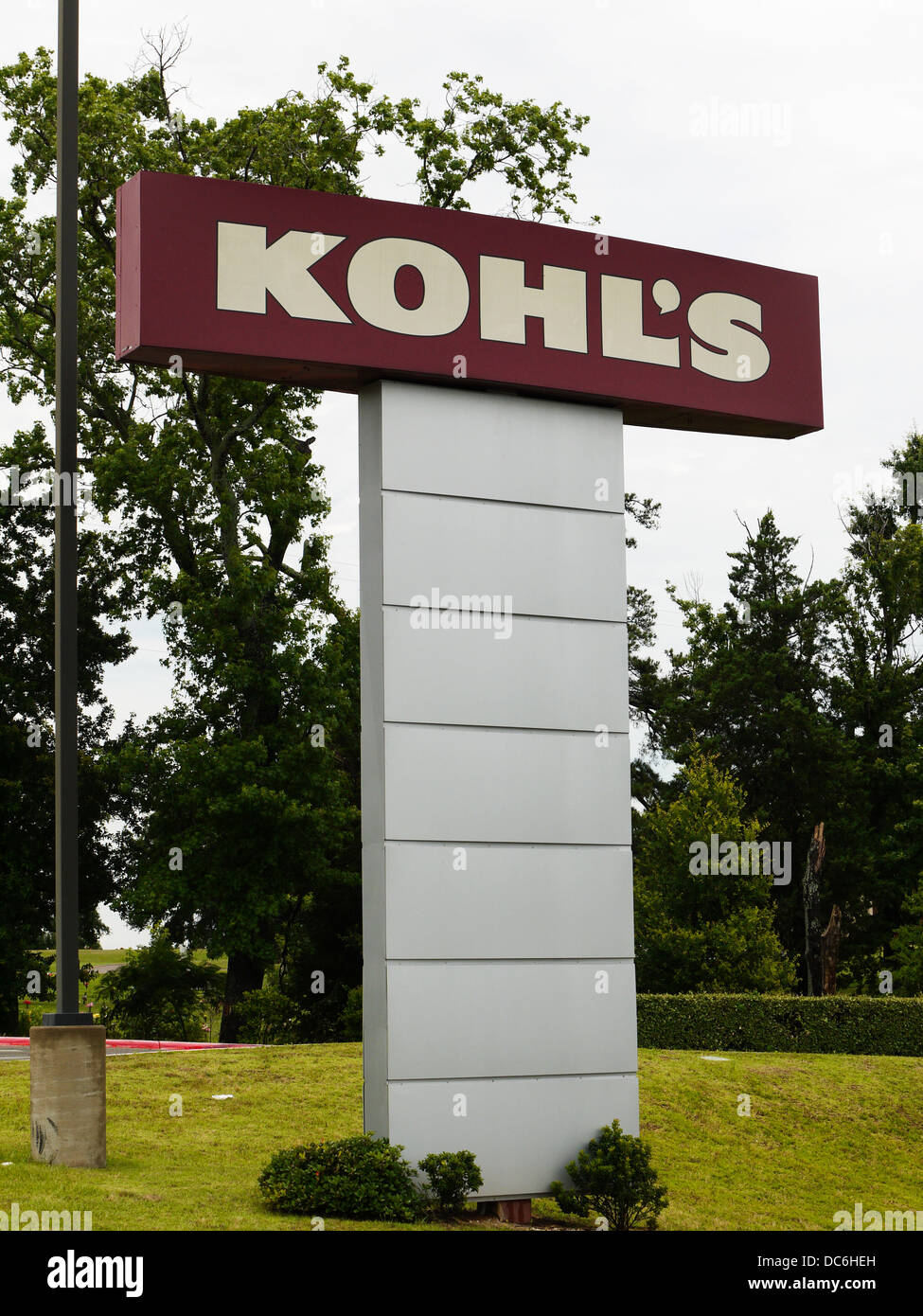 Ein Bild des Kohls Kaufhaus Zeichen außerhalb der Tyler Texas zu speichern. Stockfoto