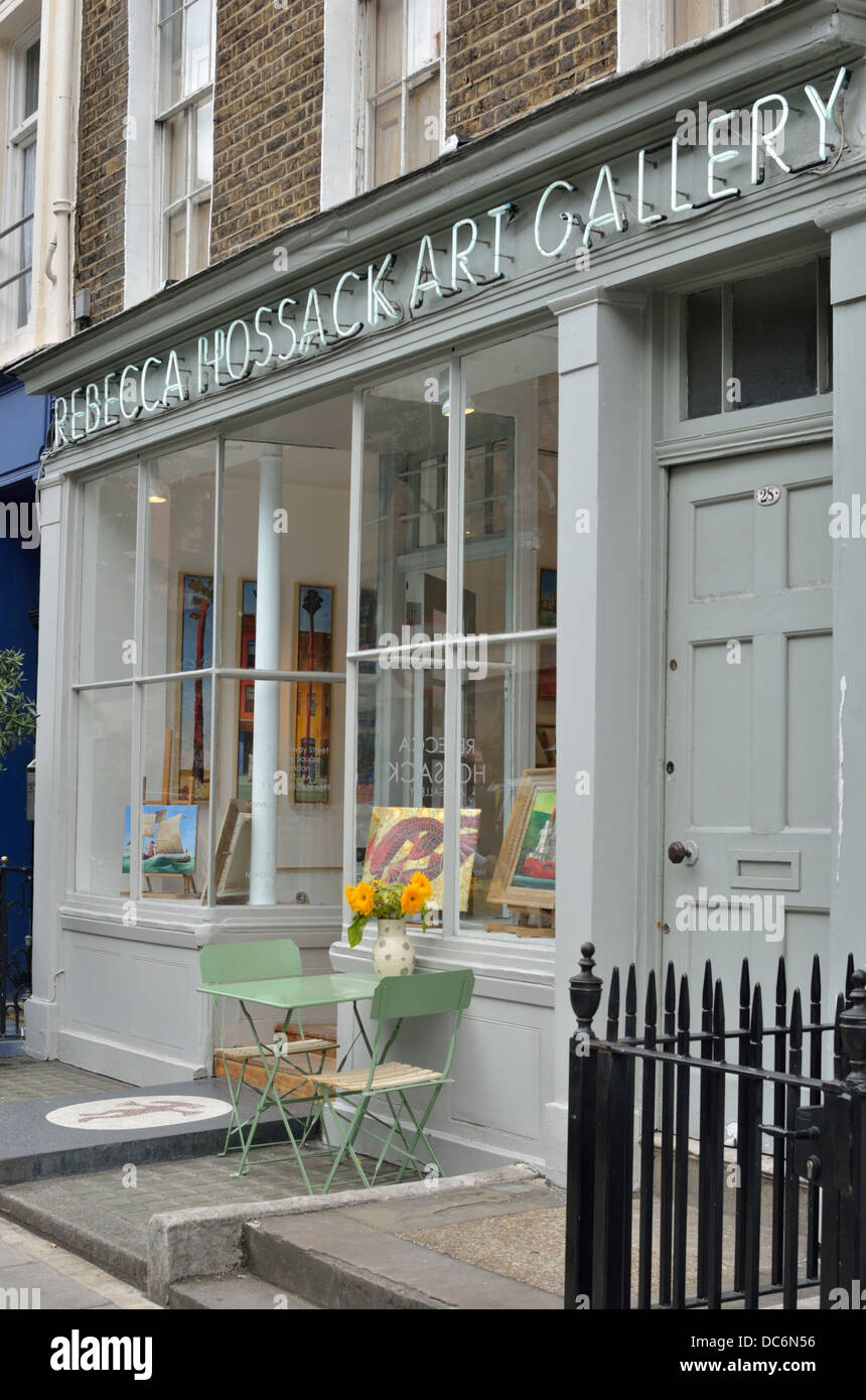 Rebecca Hossack Kunstgalerie in Charlotte Street, Fitzrovia, London, Großbritannien. Stockfoto