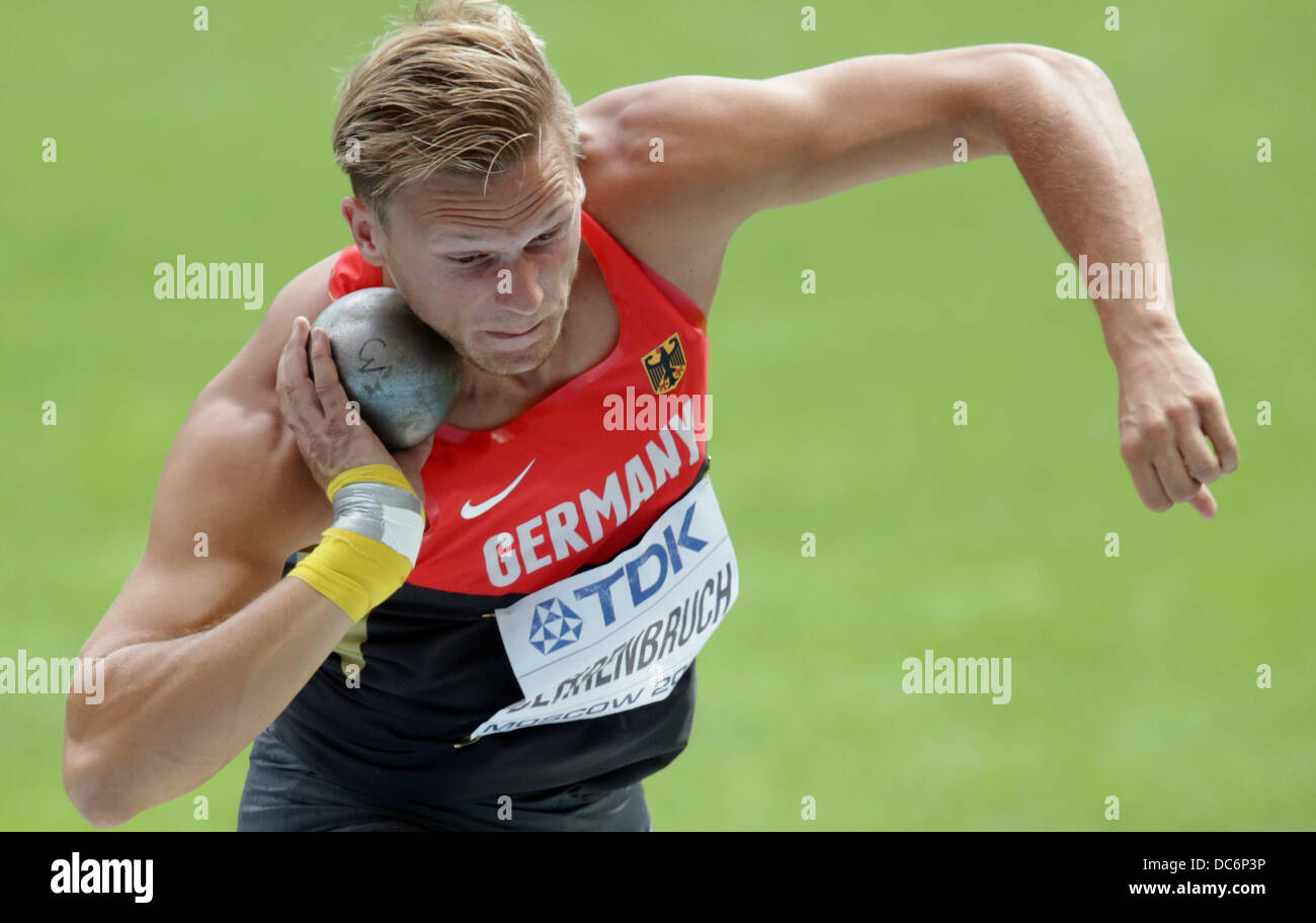 Moskau, Russland. 10. August 2013. Pascal Behrenbruch Deutschland konkurriert in der Männer Zehnkampf Kugelstoßen bei den 14. Weltmeisterschaften in der Leichtathletik im Luzhniki-Stadion in Moskau, Russland, 10. August 2013. Foto: Michael Kappeler/Dpa/Alamy Live News Stockfoto