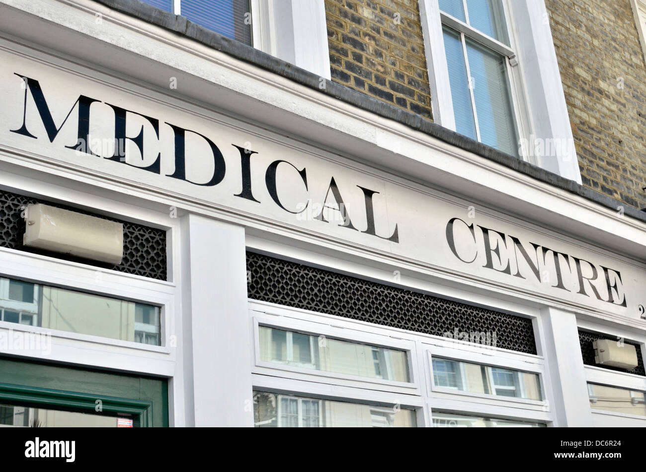 Ein medizinisches Zentrum in Bayswater, London, UK. Stockfoto