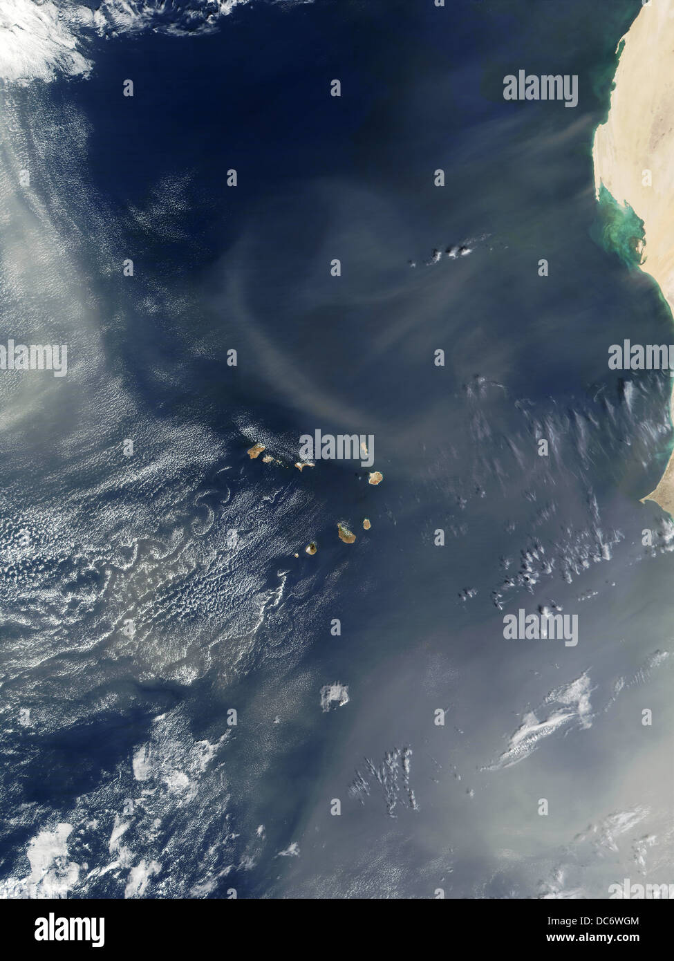 Saharastaub weht über die Kapverdischen Inseln Stockfoto