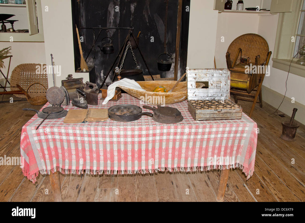 Marengo County, Alabama Demopolis. Bluff Hall, historischen antebellum Haus & Museum, c. 1832, antiken Küche. Stockfoto