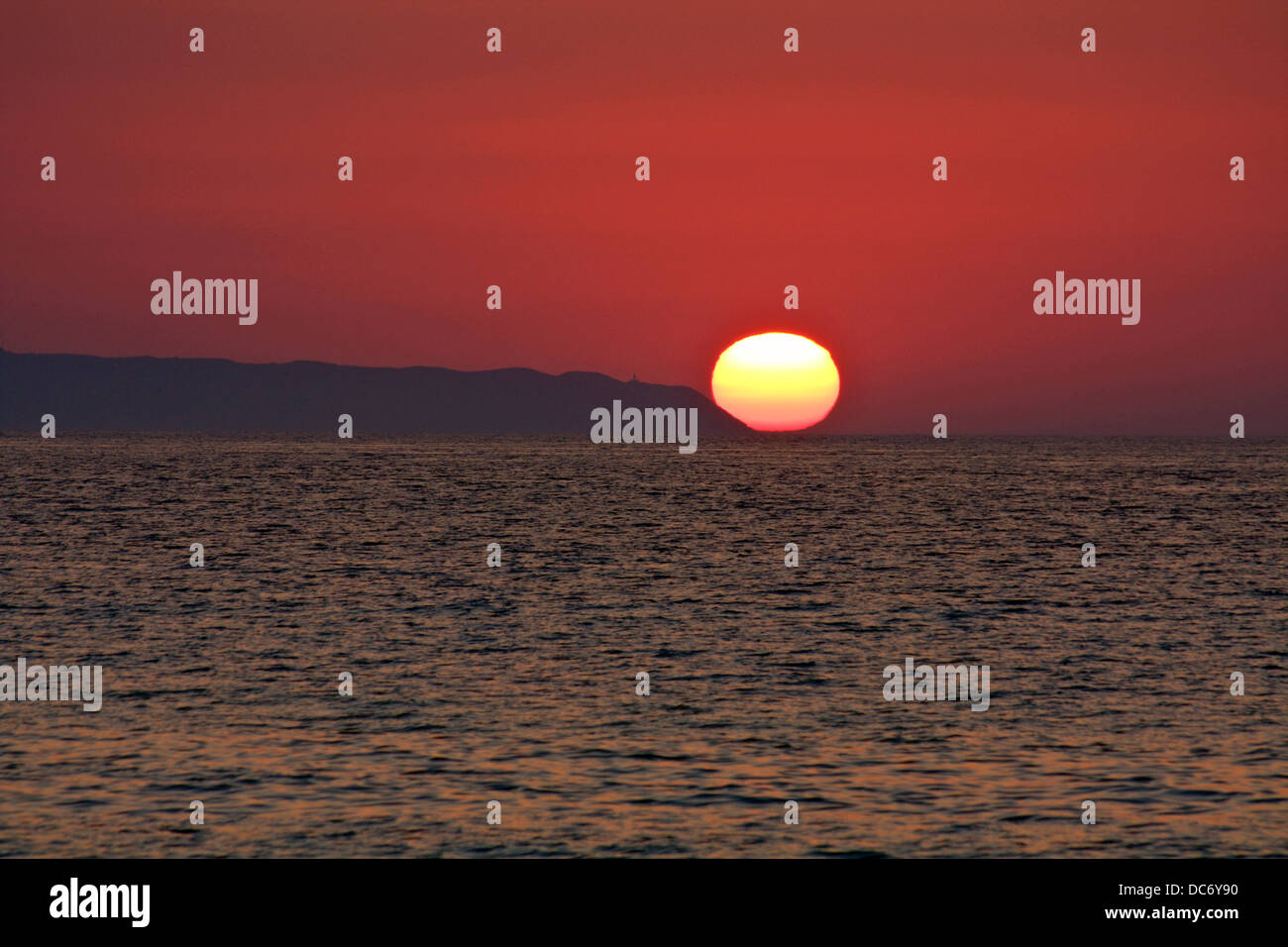 Sonnenuntergang auf der Insel Korfu in Griechenland. Blick vom Logas Strand Stockfoto