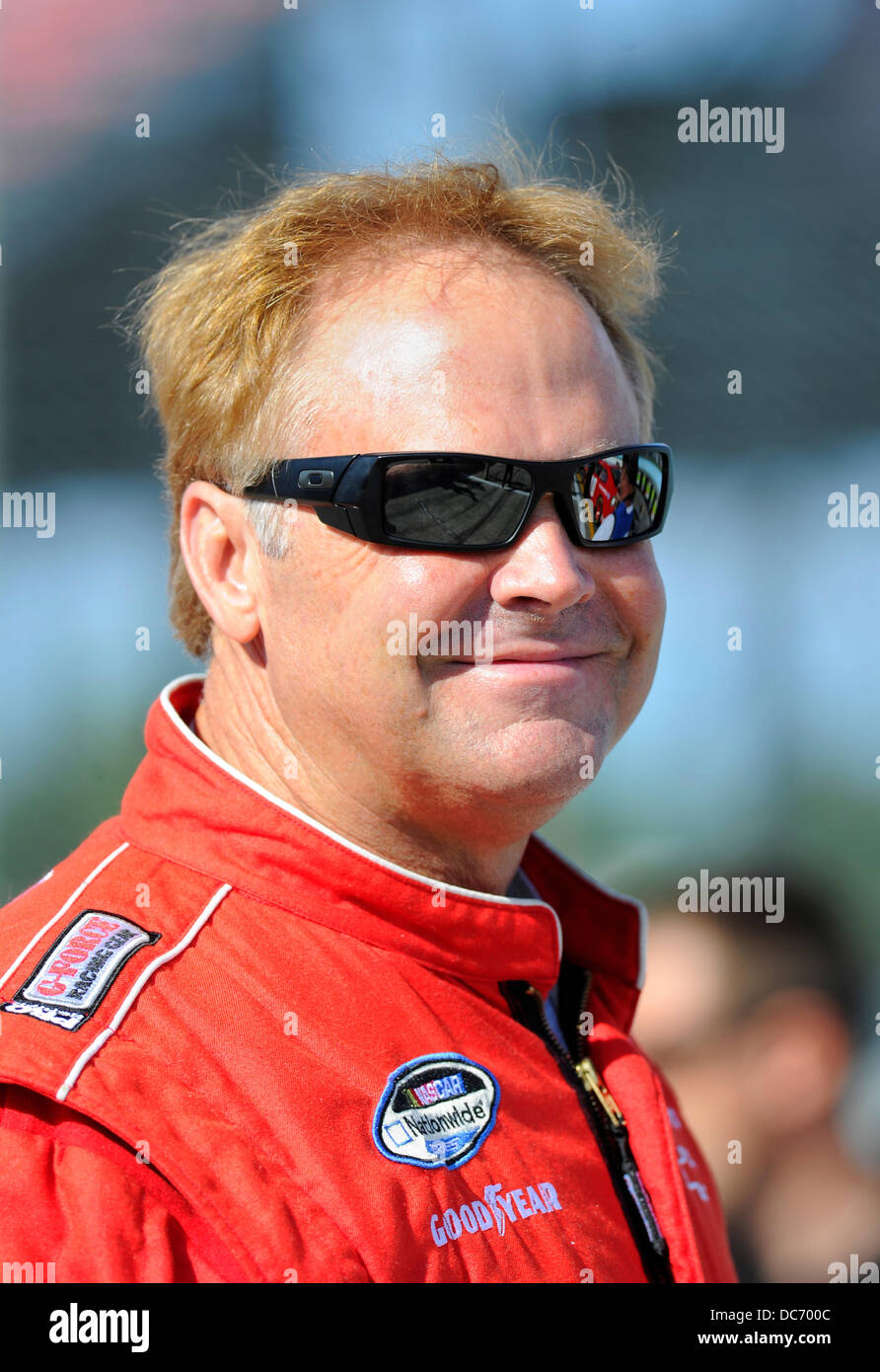 Watkins Glen, New York, USA. 10. August 2013. 10. August 2013: NASCAR Nationwide Series Fahrer Mike Wallace (01) in der Qualifikation für die NASCAR Nationwide Series Zippo 200 in The Glen in Watkins Glen International in Watkins Glen, New York. Bildnachweis: Csm/Alamy Live-Nachrichten Stockfoto