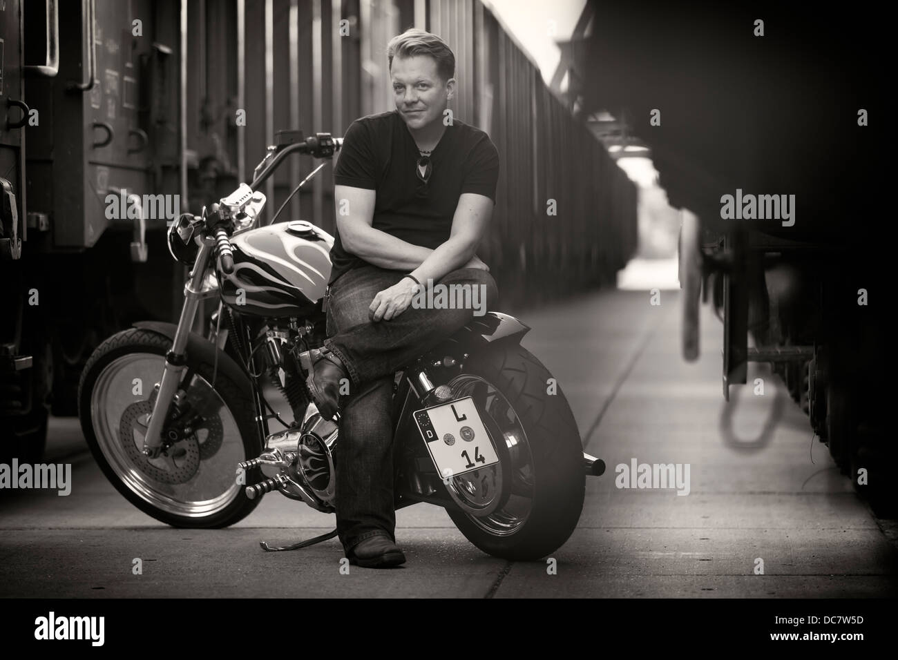 Schwarz weiß harley davidson Fotos und Bildmaterial in hoher