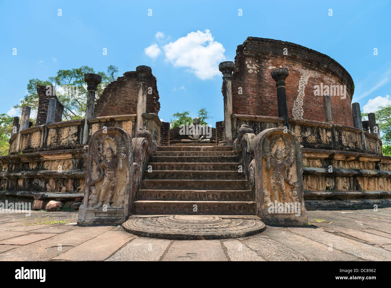 Vatadage ist eine Art von buddhistischen Struktur nur in Sri Lanka gefunden. Antike Stadt Polonnaruwa. Stockfoto