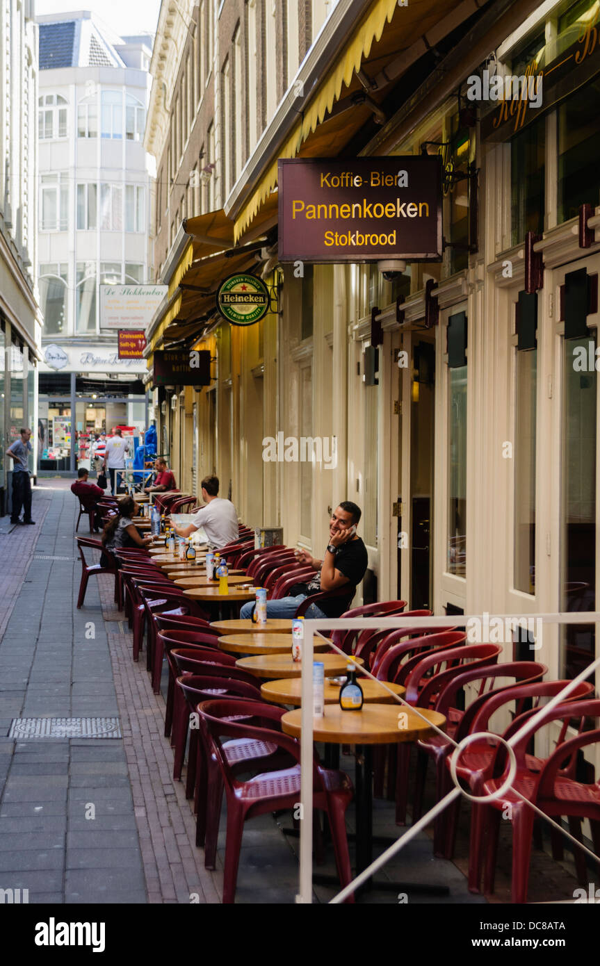 Tische im Freien ein Restaurant in Amsterdam Stockfoto