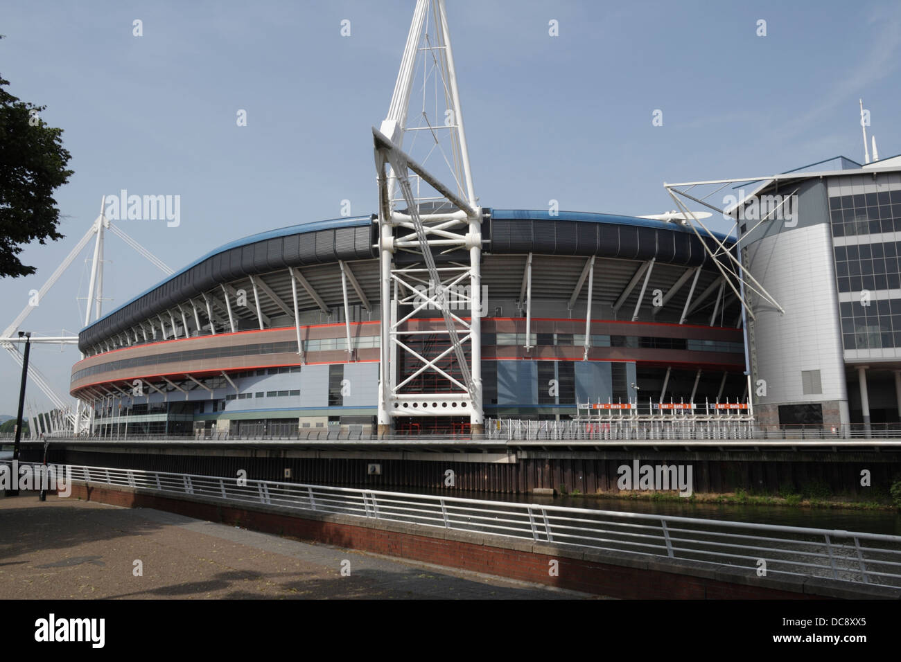 Millennium / Fürstentum Stadium im Stadtzentrum von Cardiff, Wales, Großbritannien. Walisische Sportarena Stockfoto