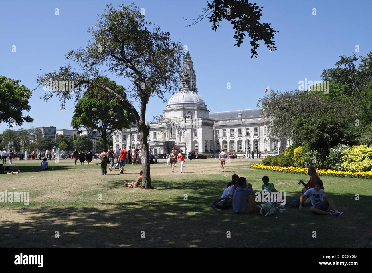 Cardiff City Hall Wales und Abschlussfeier der Studenten Wales UK Cathays Park Bürgerzentrum Stockfoto
