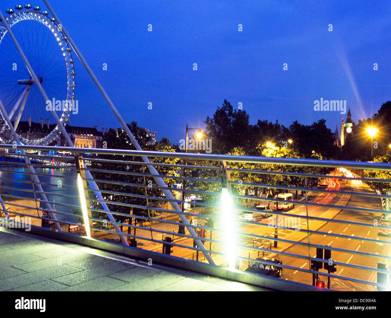 Hungerford Bridge Nacht London UK Stockfoto