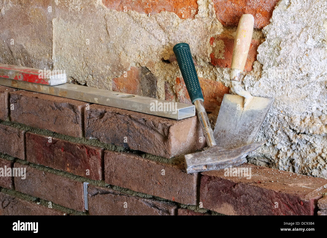 Klinkerwand Lourdeskapelle - legen Sie eine Mauer 01 Stockfoto