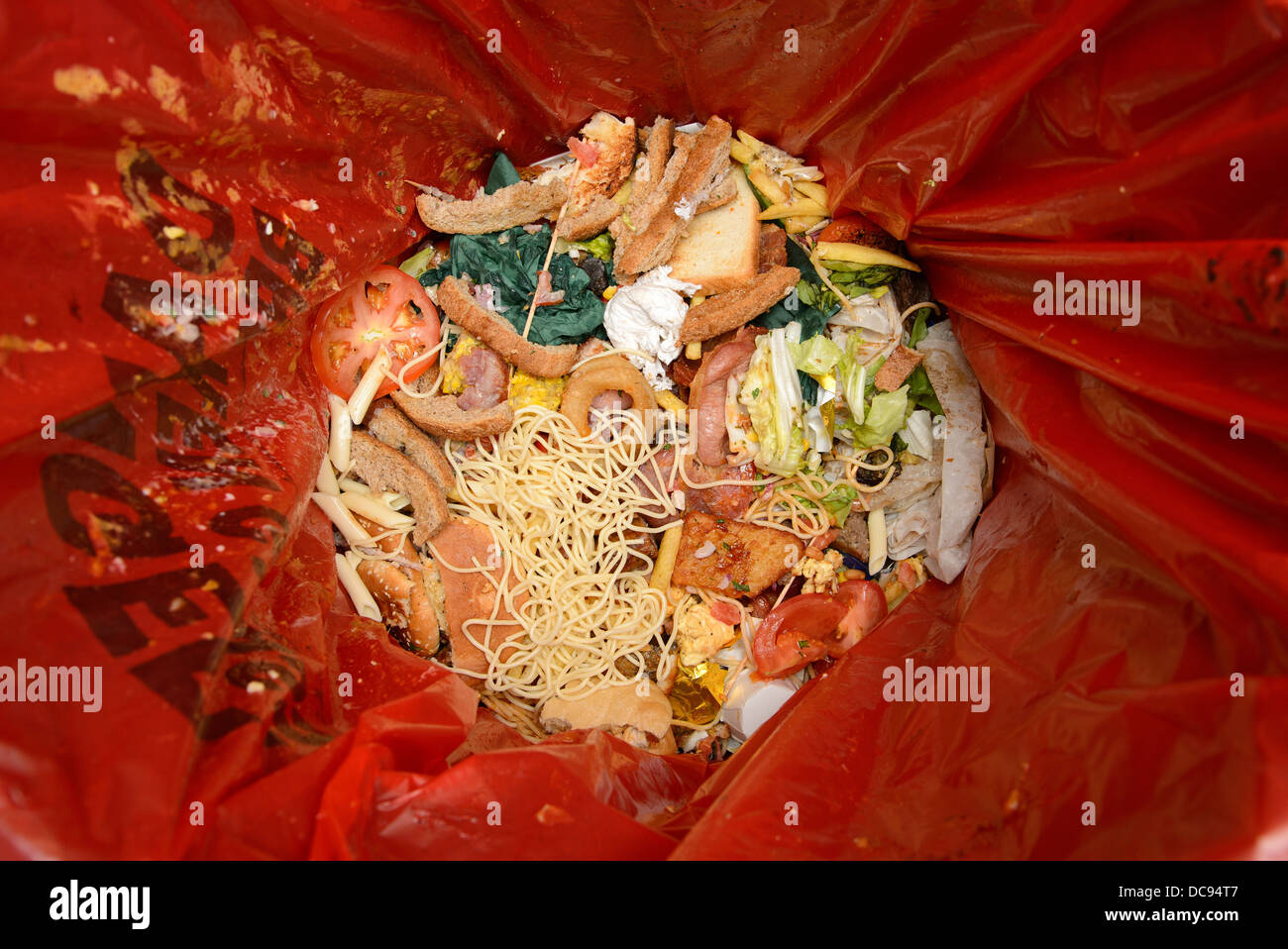 Vergeuden Sie Nahrung gesammelt für das recycling in einem Restaurant in Birmingham, England, UK. Stockfoto