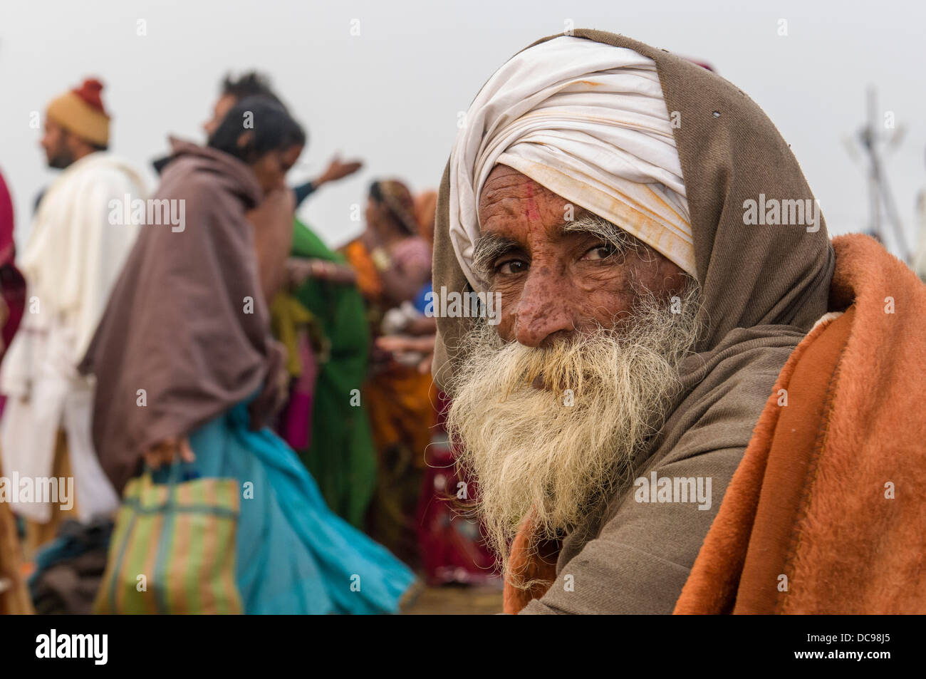 Porträt eines alten Mannes, Kumbha Mela Masse Hindu-Wallfahrt Stockfoto