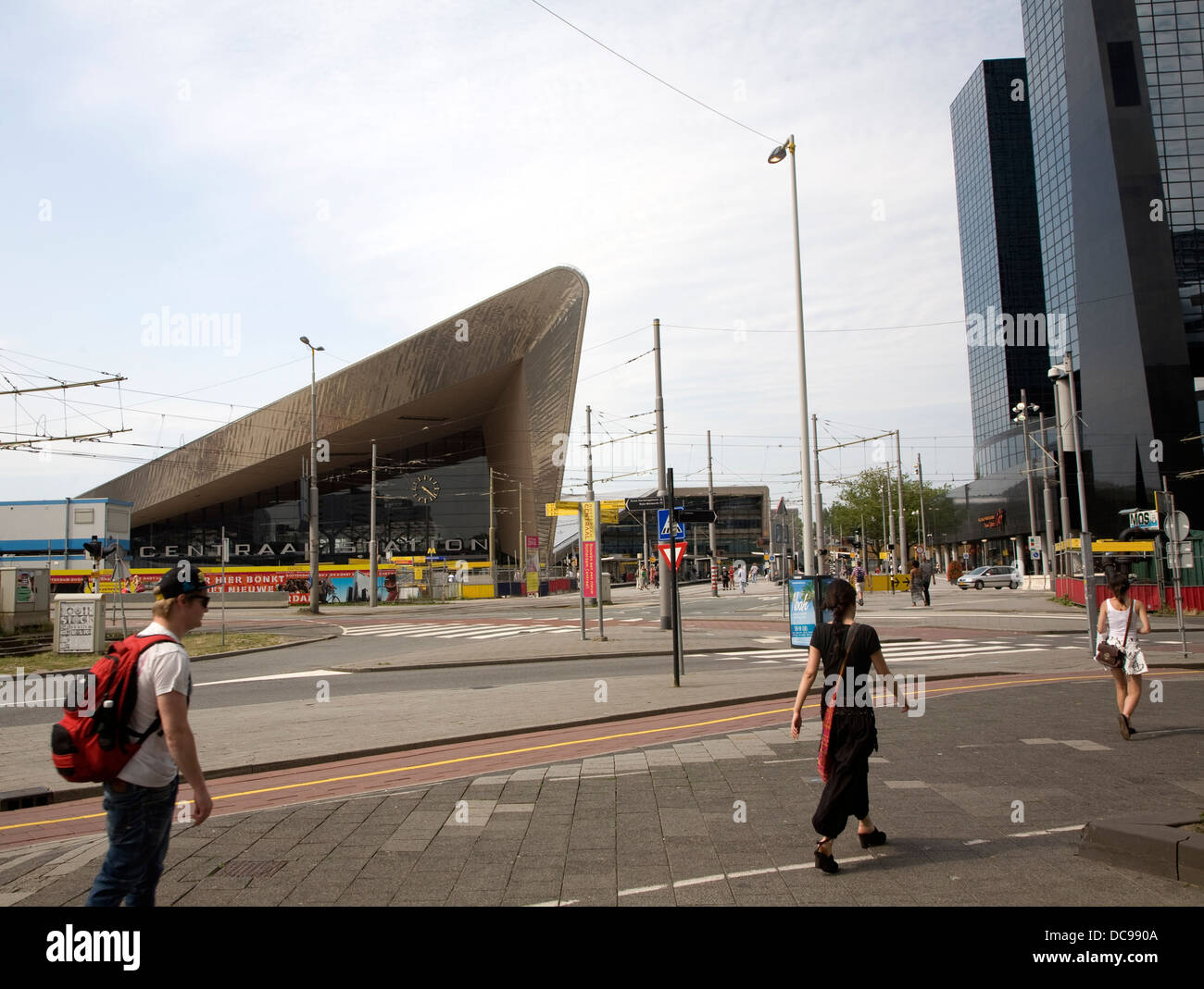 Hauptbahnhof und u-Bahn Station Rotterdam Niederlande Stockfoto