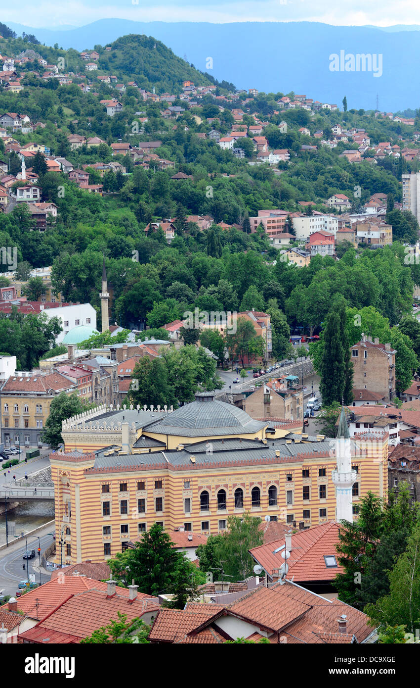 Sarajevos alte Rathaus & öffentliche Bibliothek. Stockfoto