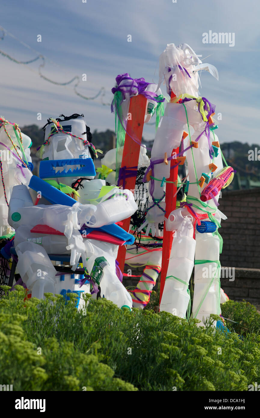 Skulptur aus recycelten Materialien, UK Stockfoto