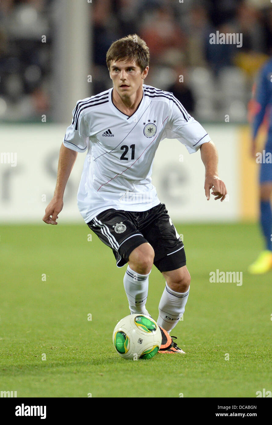 Jonas Hofmann Deutschlands in Aktion während der u-21 internationale freundliche Fußball match zwischen Deutschland und Frankreich im Mage Solar-Stadion in Freiburg, Deutschland, 13. August 2013. Foto: Patrick Seeger/dpa Stockfoto