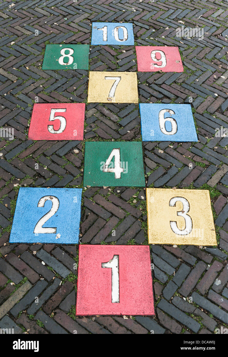 Hop, step und jump Spiel Stockfotografie Alamy