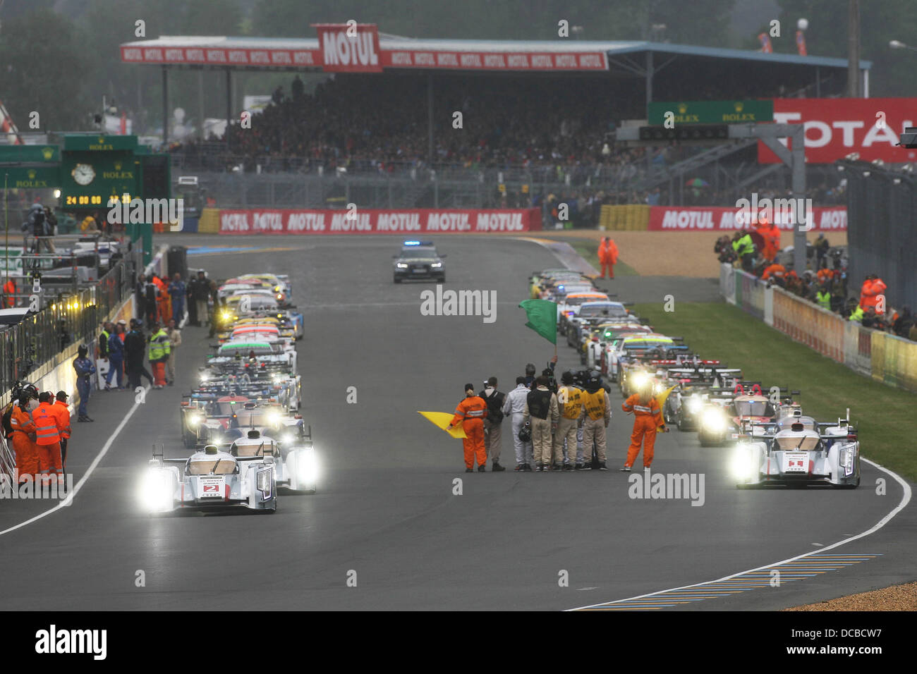 Der Audi R18 e-Tron Quattro Blei am Start, Le Mans 24 Hours, 2013 Stockfoto