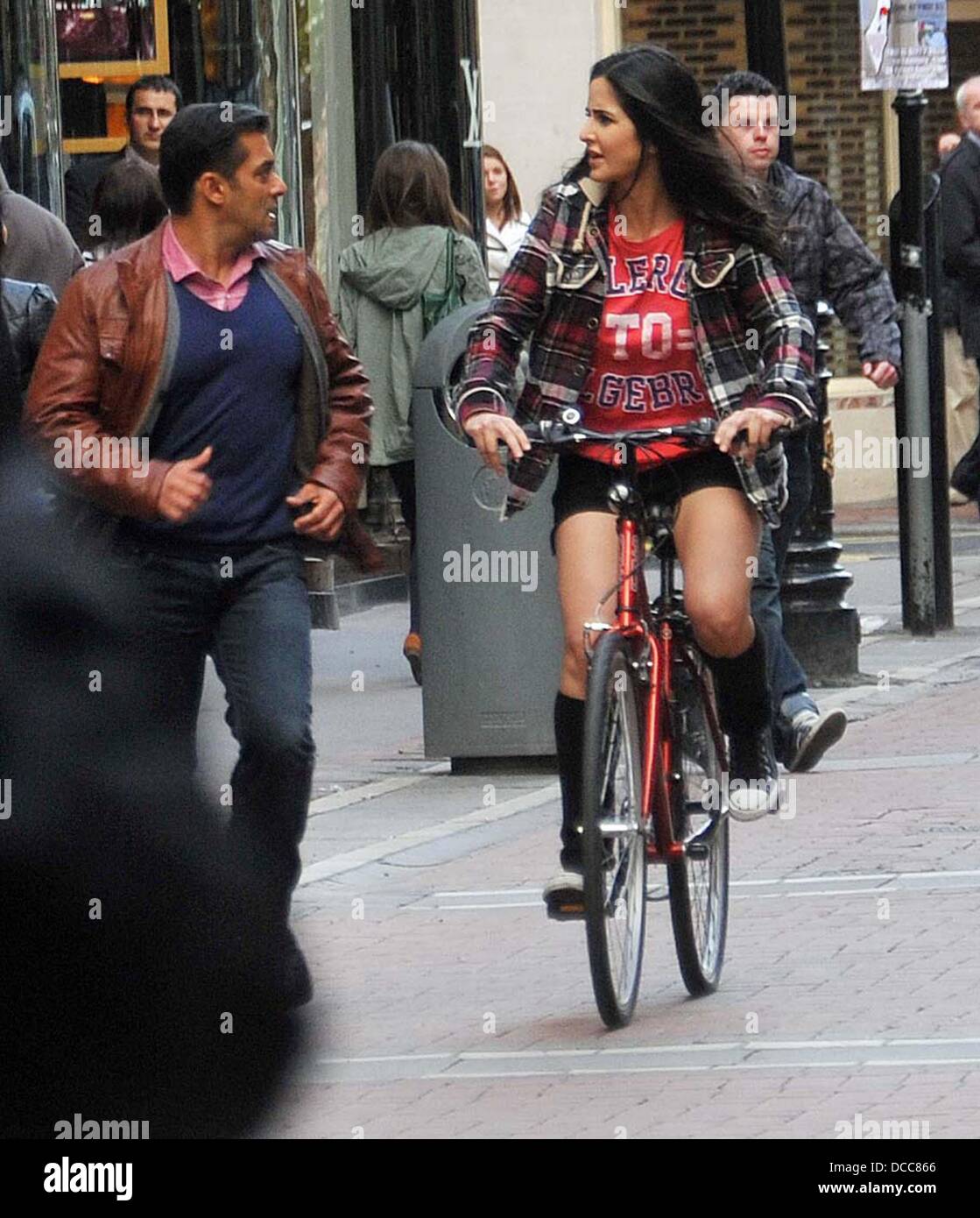 Katrina Kaif Stockfotos Und Bilder Kaufen Alamy