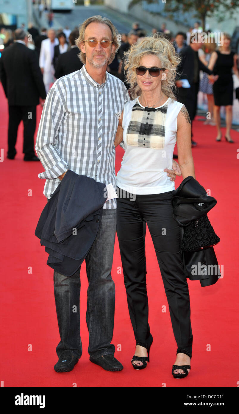 Angel Rutherford Relation Mike Rutherford und Angie Rutherford George Harrison UK Film-Premiere ...