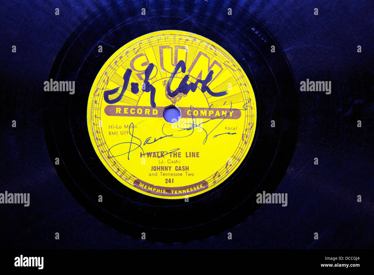 Johnny Cash-Autogramm auf eine Kopie von I Grat auf dem Plattenlabel Sun in the Johnny Cash Museum in Nashville Tennessee USA Stockfoto