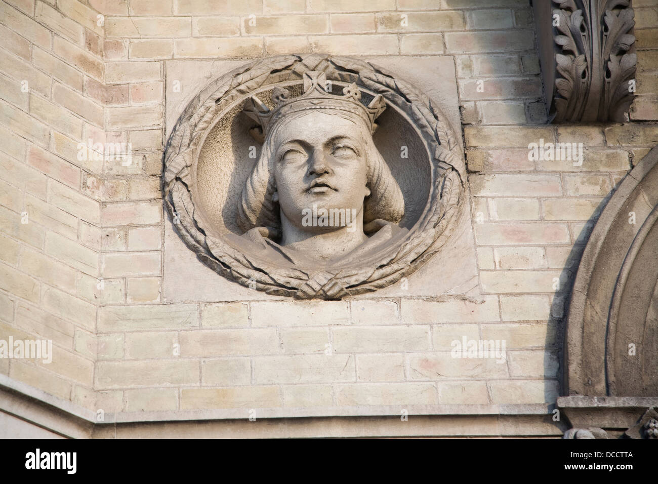 Roundel der königlichen Portraits Great Eastern Hotel Harwich, Essex, England - diesein ist entweder König Edward 1 2 oder 3 Stockfoto