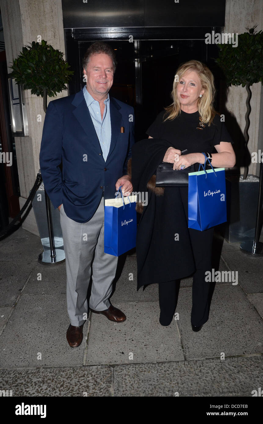 Rick Hilton und Kathy Hilton bei einem privaten Abendessen anlässlich des 30. Jahrestages der Londoner Restaurant, Le Caprice London, England - 04.10.11 Stockfoto