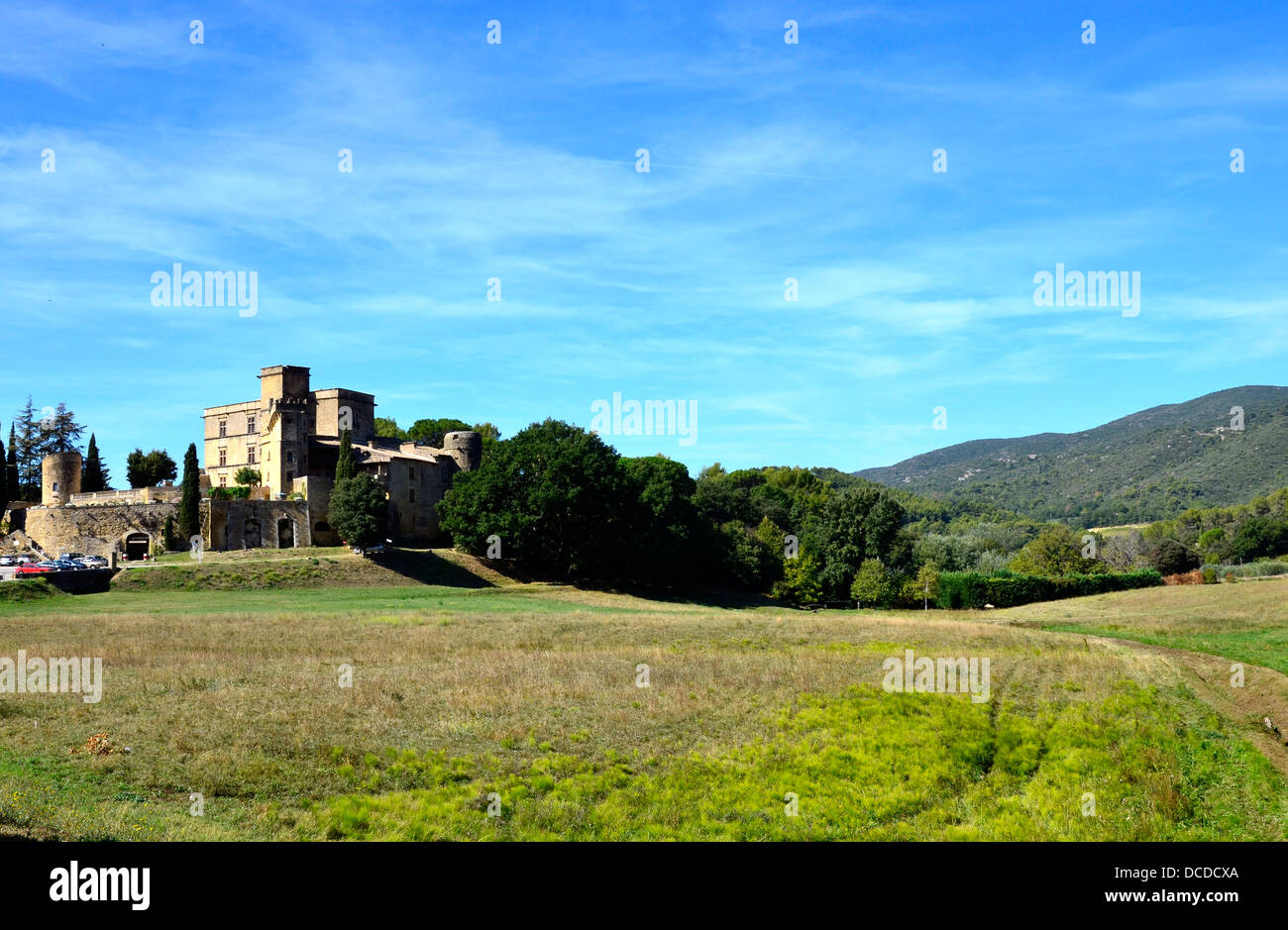 Château de Lourmarin, Lourmarin Burg in der Stadt von Lourmarin, gelegen im Département Vaucluse, Frankreich Stockfoto
