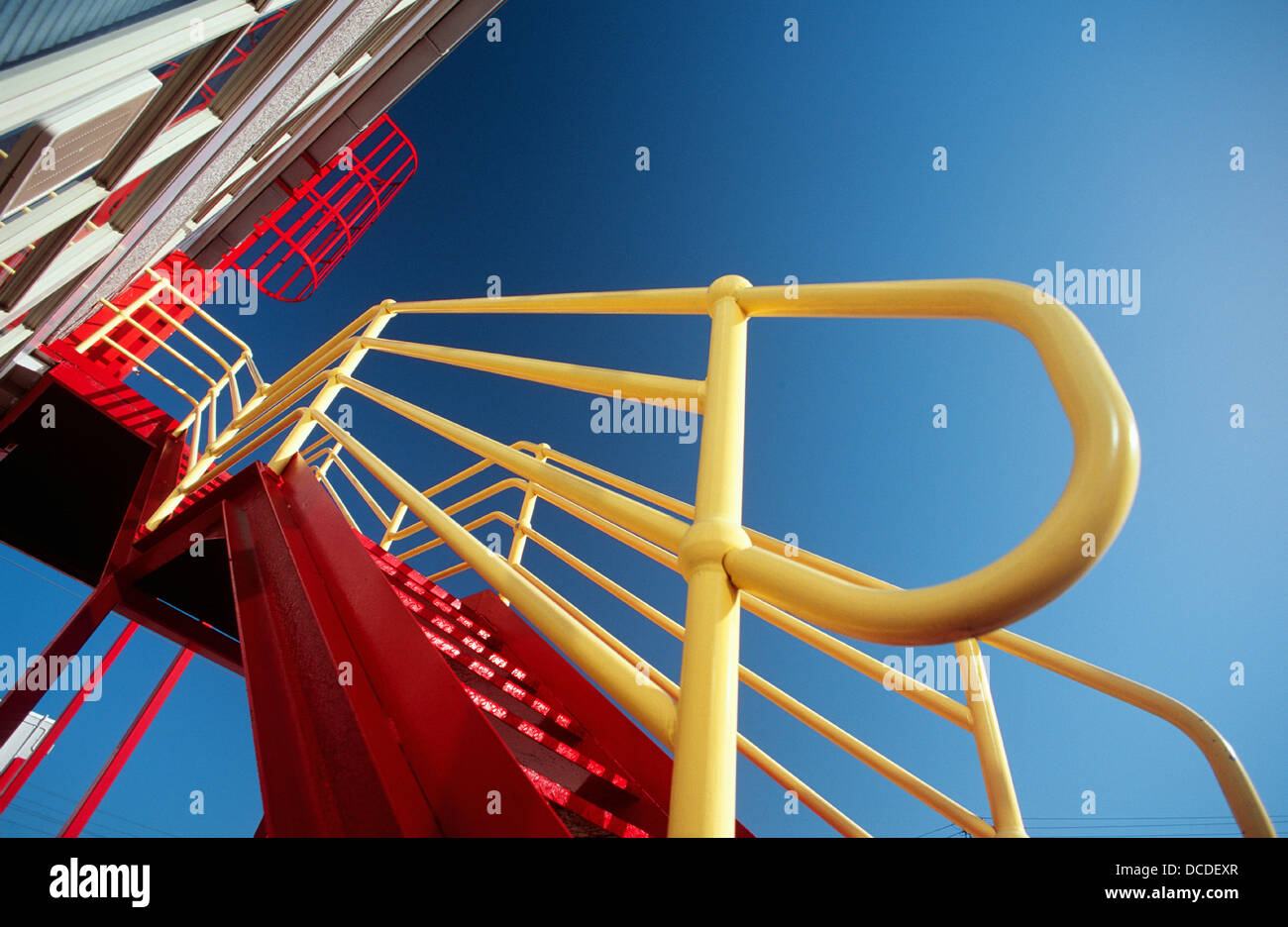 Notausstieg Treppen Produktionsstätte Stockfoto
