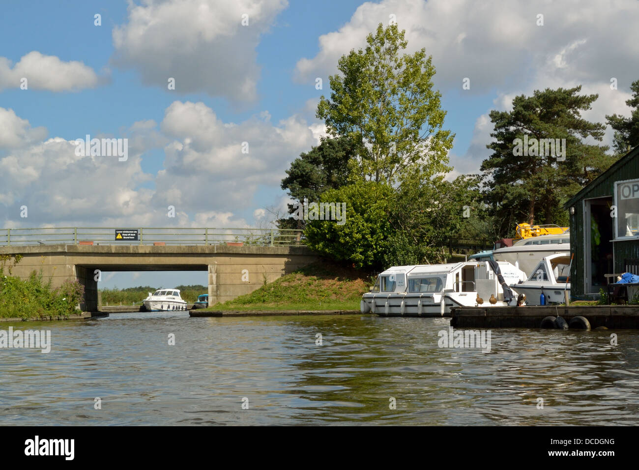 Ludham Brücke über den Fluss Ant nahe Ludham, Norfolk Broads National Park Stockfoto