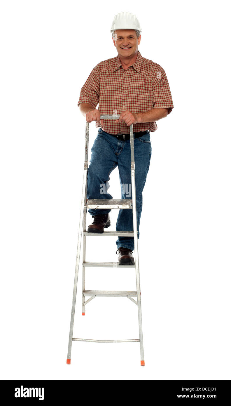Arbeiter tragen Schutzhelm Aufstieg. Alle auf weißem Hintergrund Stockfoto