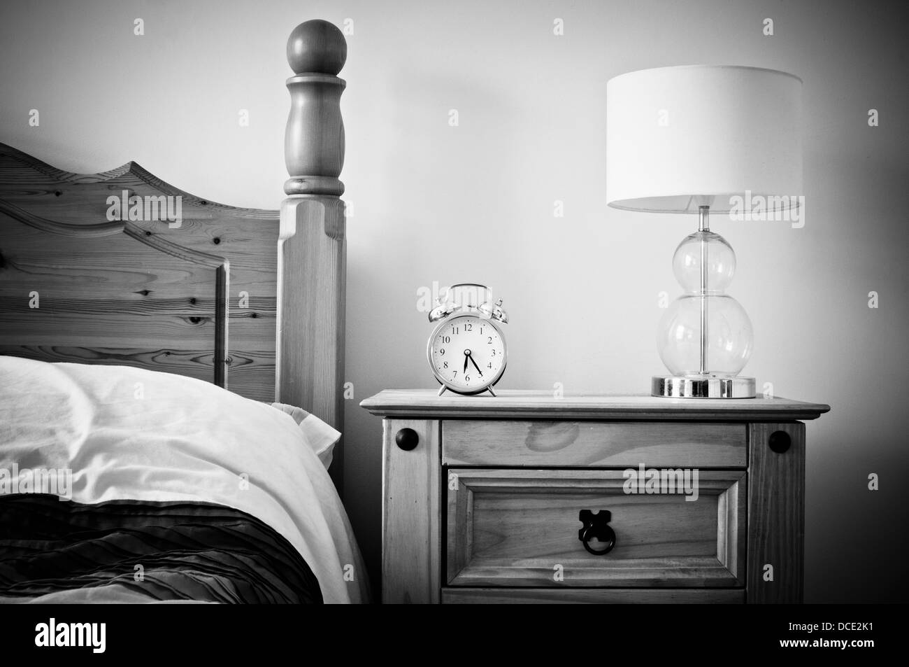 Kiefer Schlafzimmer-Möbel Stockfoto