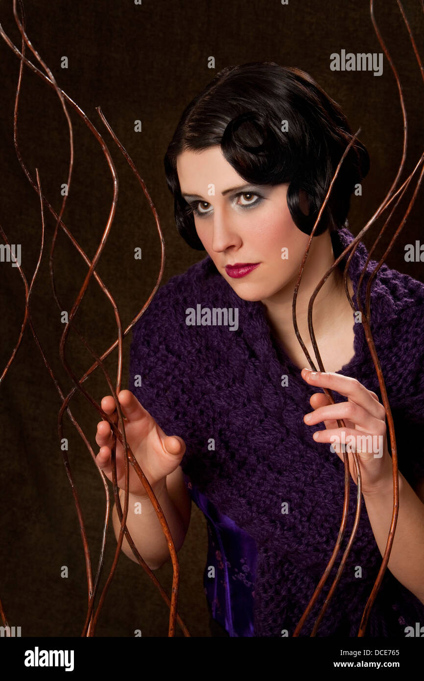 Junge Frau im Stil der 1920er Stockfoto