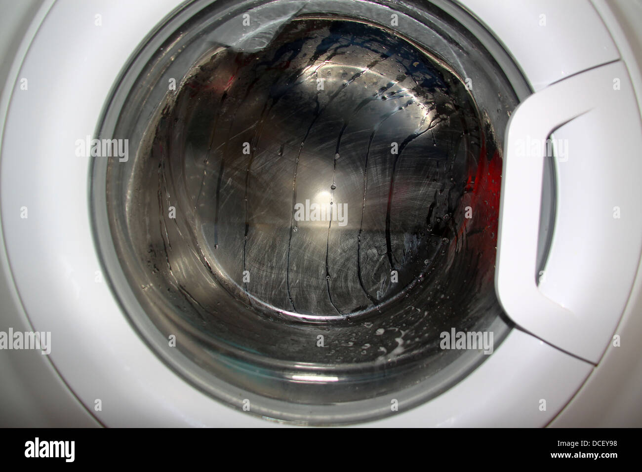 Nahaufnahme eines automatischen Waschmaschine Glastür Stockfoto
