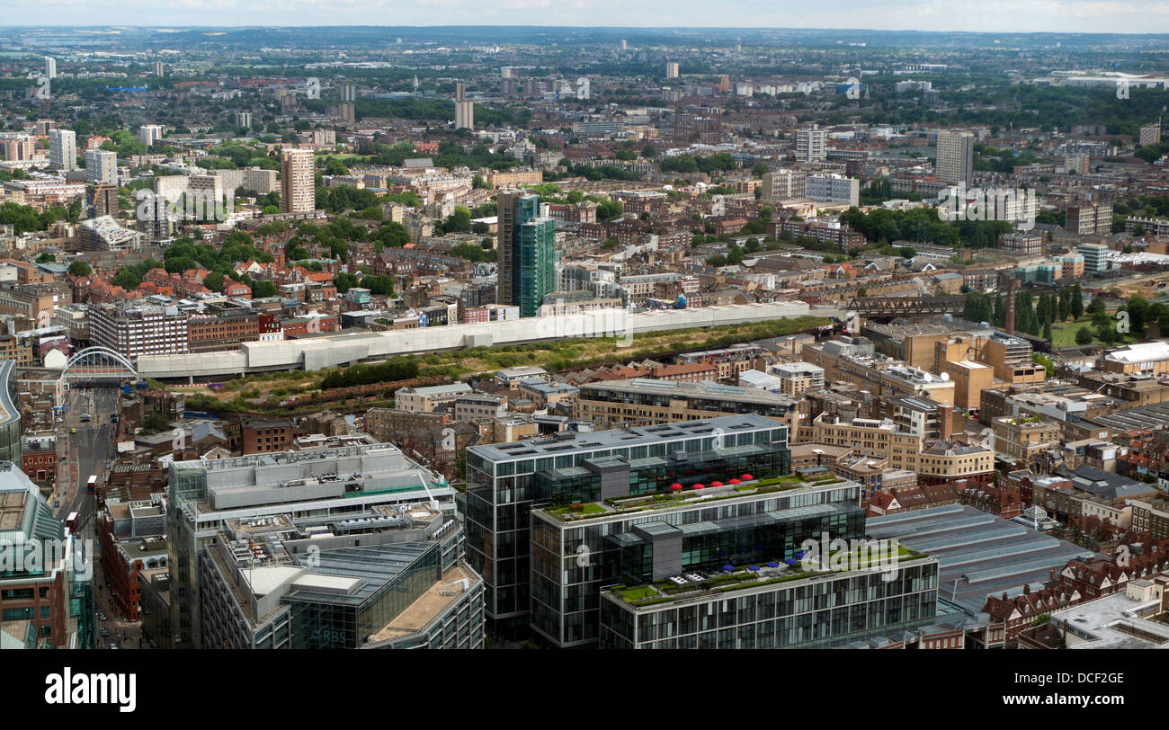 Antenne Stadtbild Blick auf die Skyline der Shoreditch High Street, Hoxton & East London, London Blick nach Norden von der Heron Gebäude KATHY DEWITT Stockfoto