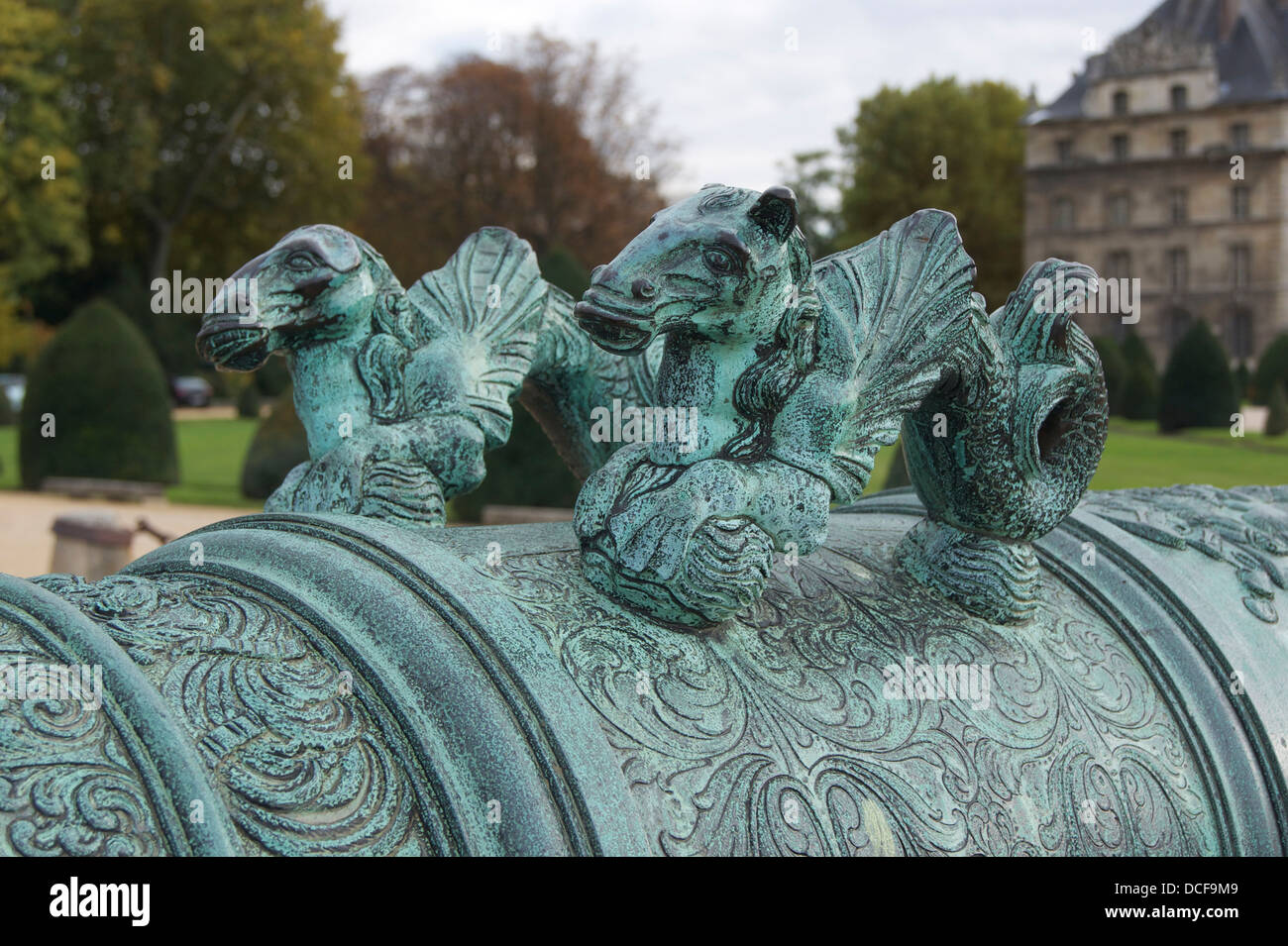 Chinesen sehen Drachen, als Cannon Griffe, Hôtel des Invalides, Paris Stockfoto