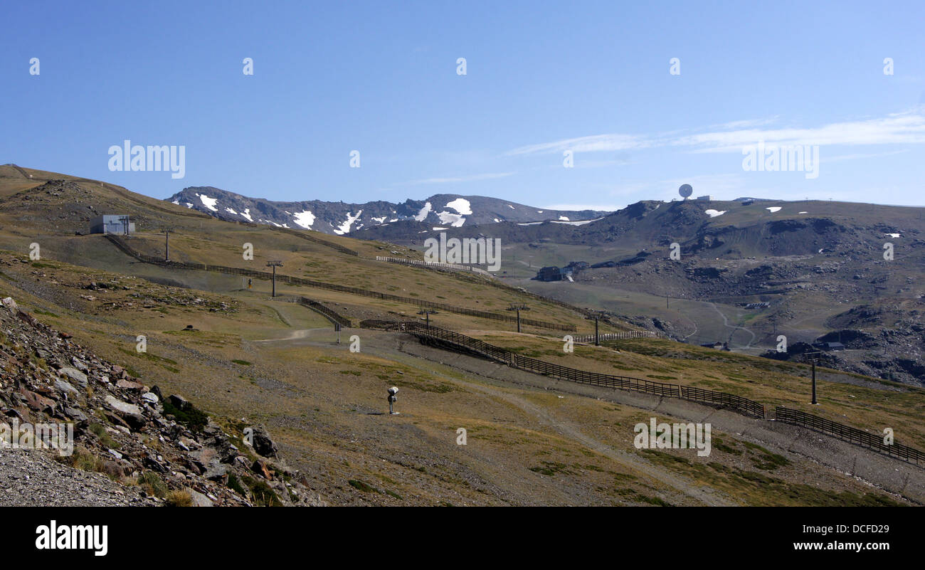 Skigebiet von Pradollano in der Sierra Nevada, august 2010, Andalusien, Spanien Stockfoto