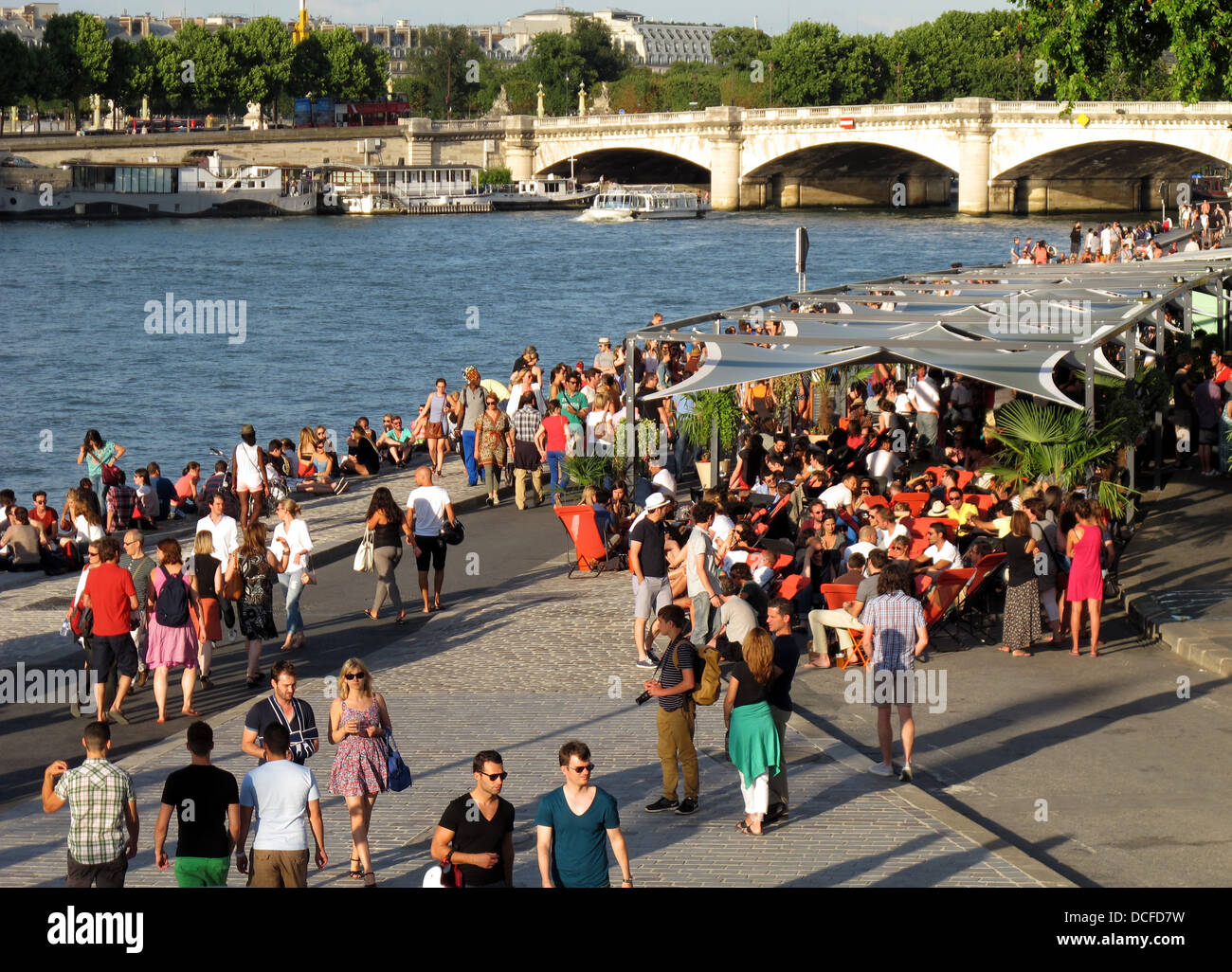 Les Berges, der neue Seineufer, Quai d ' Orsay, Pont De La Concorde, Paris, linken Ufer, Frankreich Stockfoto