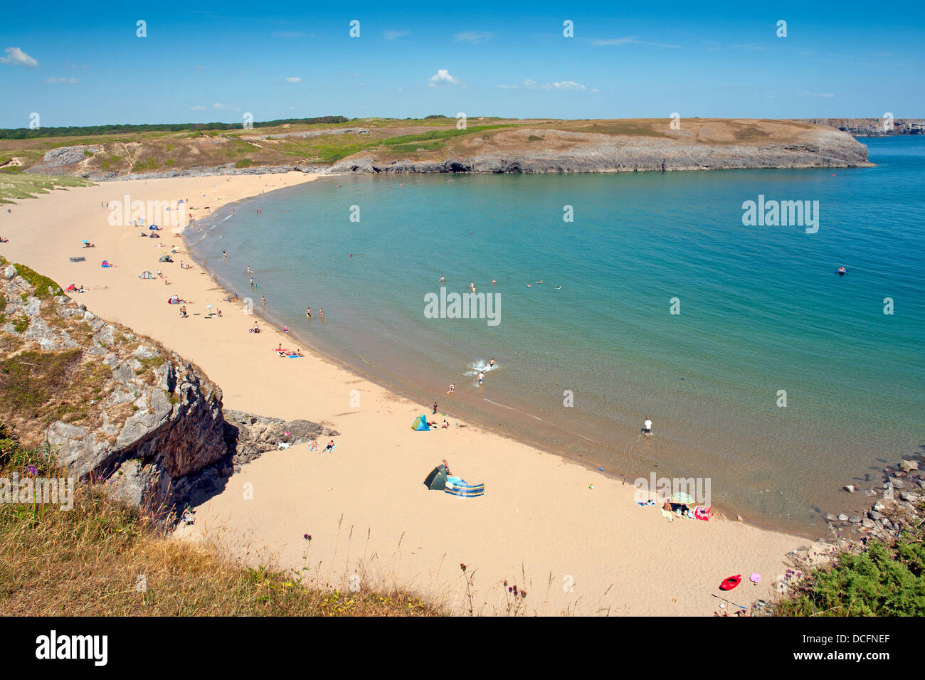 Breite Haven South Beach, in der Pembrokeshire Coast National Park und ließ Wales Coast Path Stockfoto