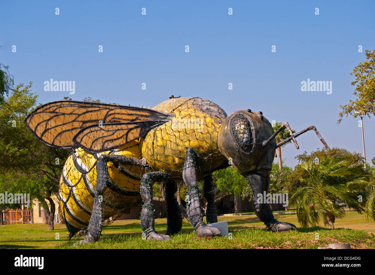 Übergroße Nachbildung des weltweit größten Killer Bee in Hidalgo, Texas Stockfoto