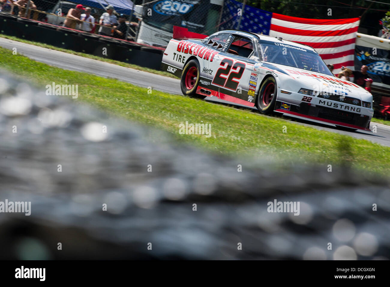 17. August 2013 - Lexington, OH, USA - Lexington, OH - 17. August 2013: AJ Almendinger (22) während der landesweiten Kinderklinik 200 auf Mid-Ohio Sports Car Course in Lexington, OH Stockfoto