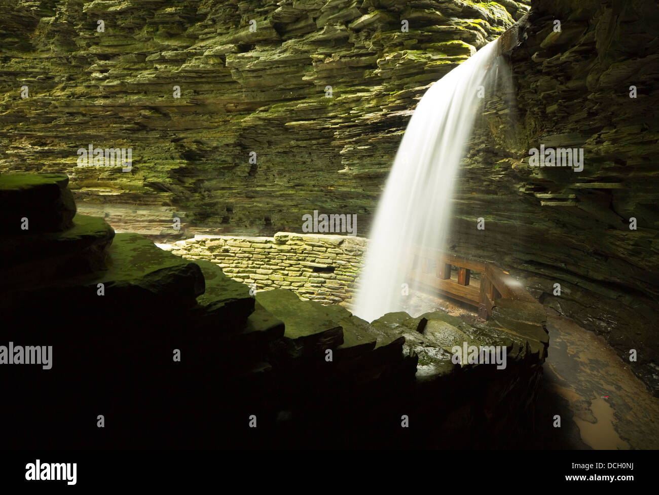 Wasserfälle in Watkins Glen (Langzeitbelichtung Fotografie) Stockfoto