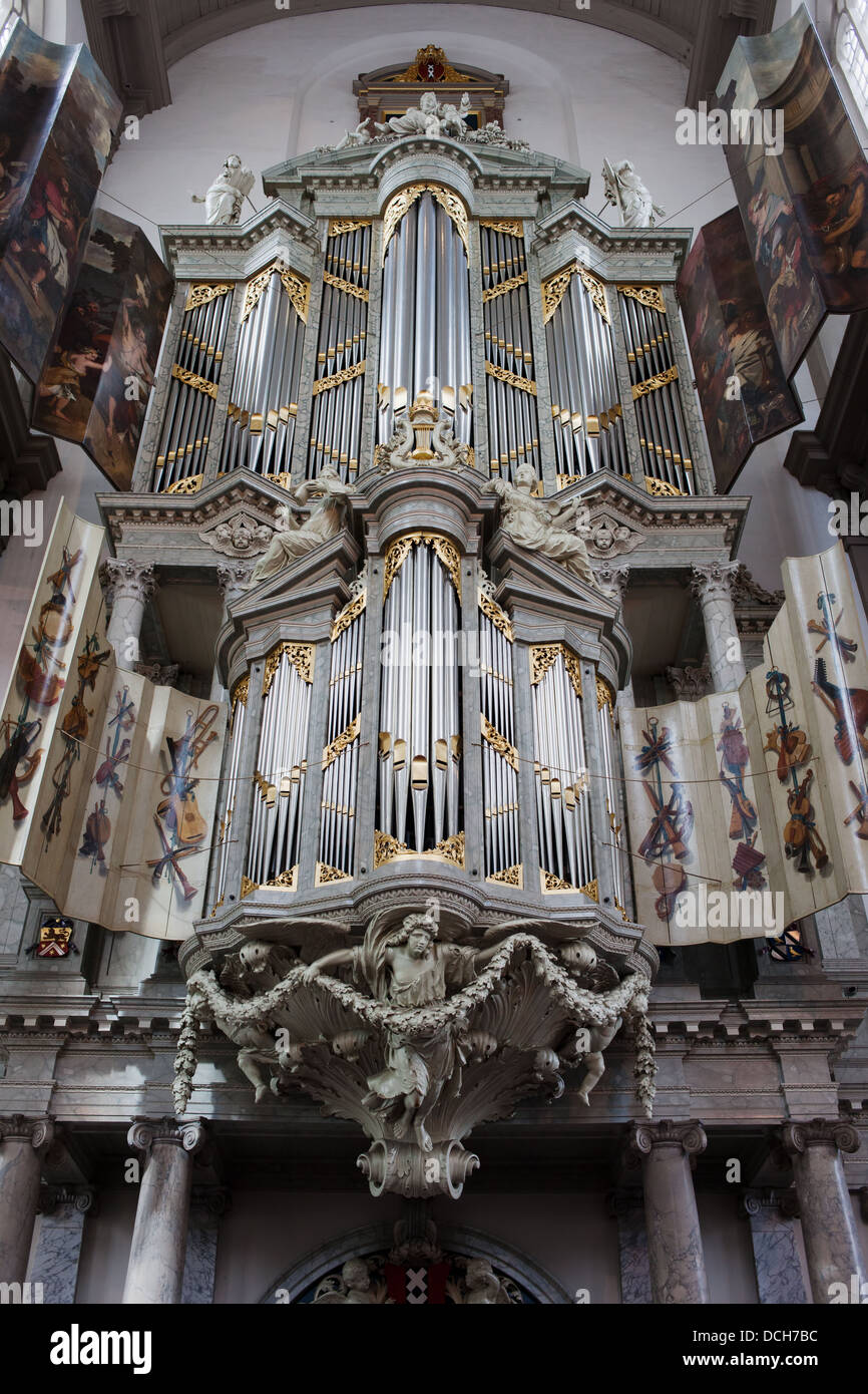 Westerkerk (westliche Kirche) Orgel in Amsterdam, Holland, Niederlande. Stockfoto