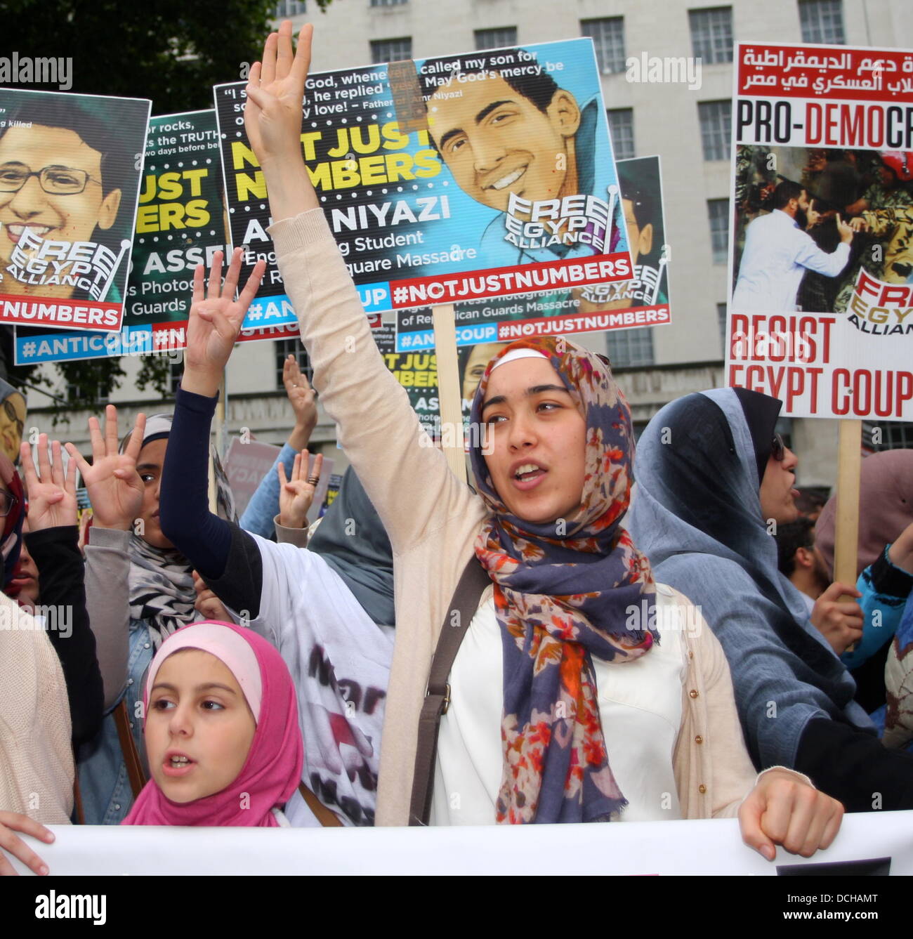 18. August 2013, Whitehall, London.  Ägyptische Forum Aktivisten protestieren für abgesetzten Mohamed Morsi Stockfoto