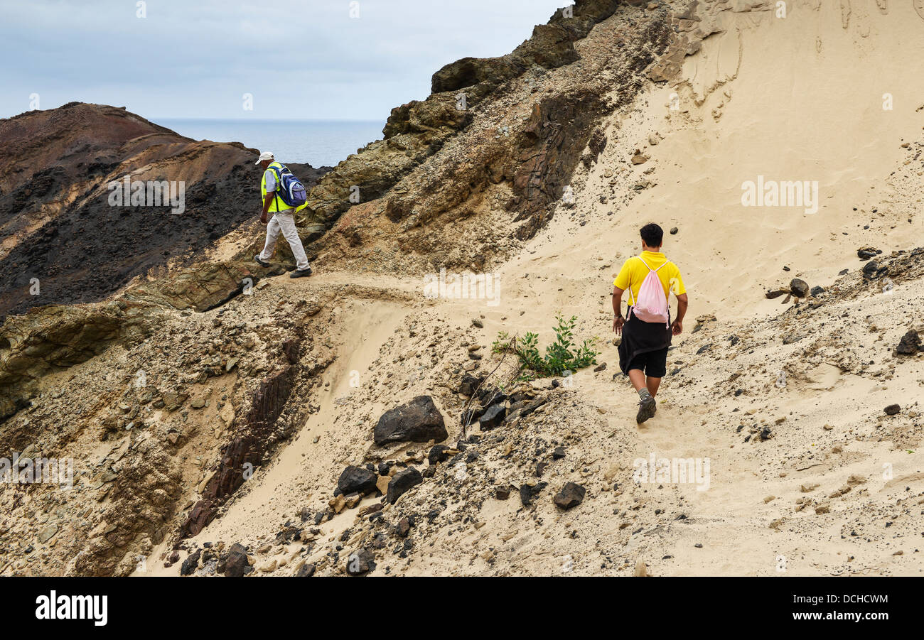 Wanderer auf dem Weg zu viel Frau Teiche auf der Insel St. Helena im Südatlantik Stockfoto